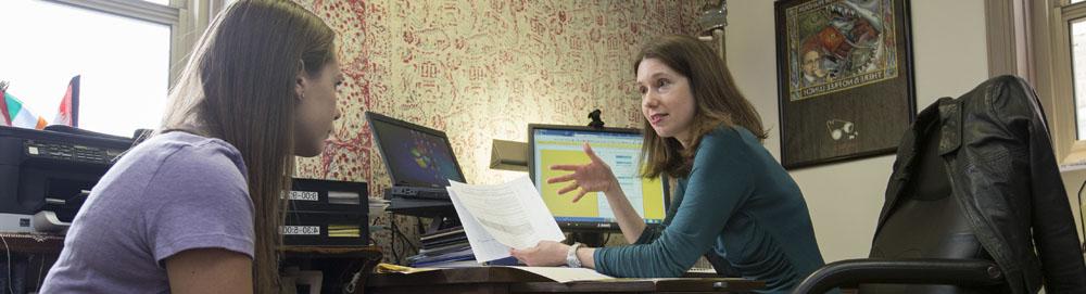 Advising session with Assistant Dean and Economics Professor Liz Perry