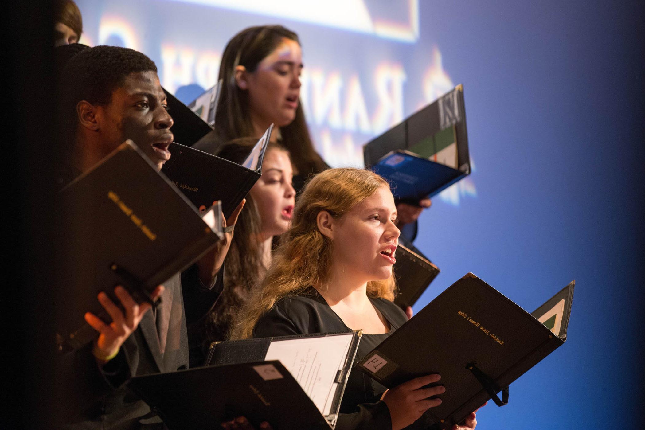 Chorale performs at the College's 125th Anniversry Convocation.